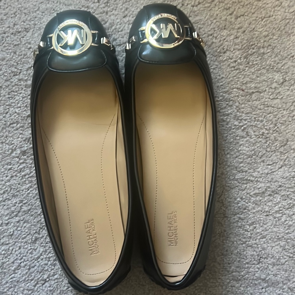 Michael Kors flats black 9.5
